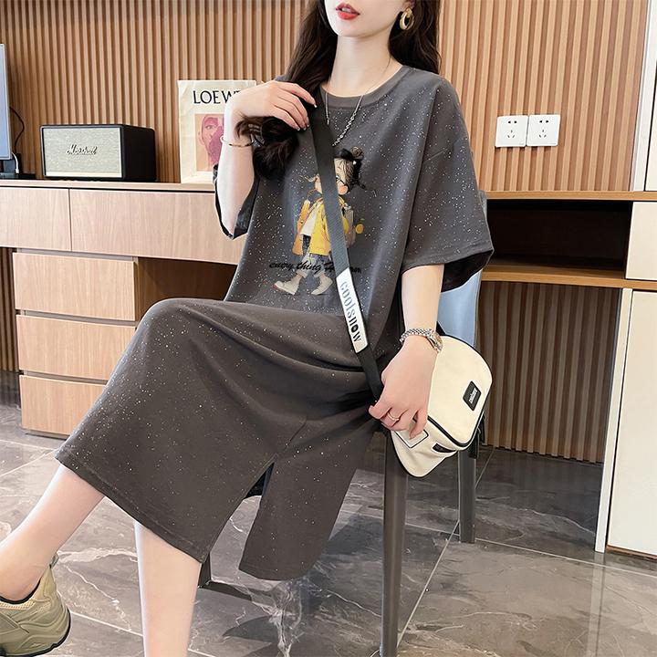 夏季宽松长款过膝T恤裙女韩版时尚网红设计感亮闪闪减龄连衣裙ins
