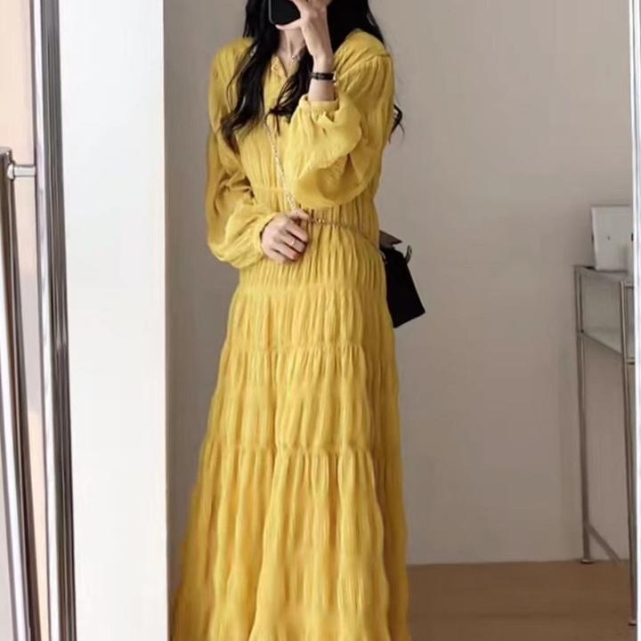 doumpp2024春季爆款压褶V领显瘦百搭连衣裙中长款过膝法式气质简