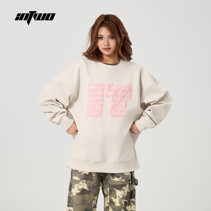 IN TWO/硬涂美式街头重磅立体发泡印花休闲百搭简约宽松圆领卫衣