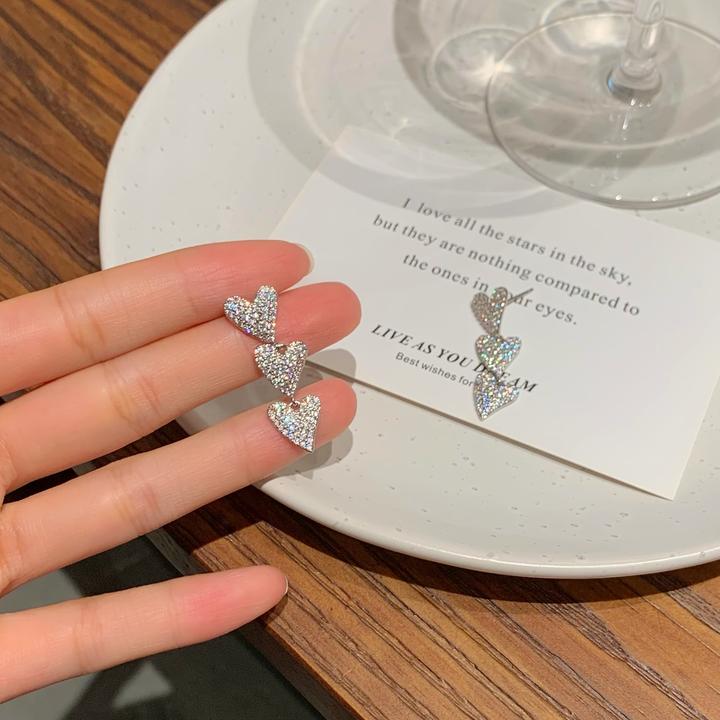 铜合金耳饰 AL3832 长款爱心流苏耳环感耳钉气质高级感小众轻奢