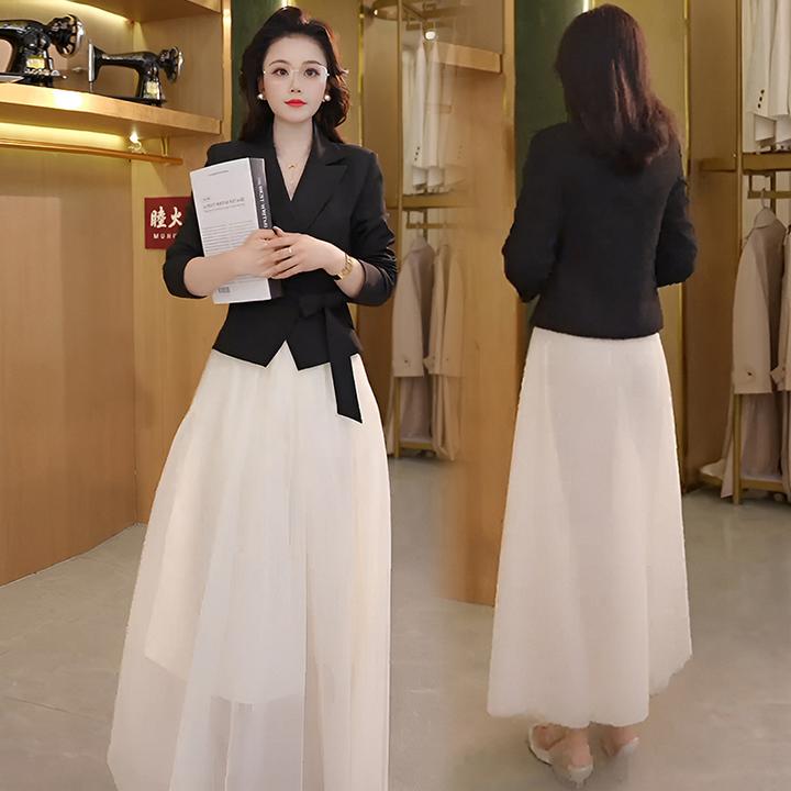 2025年春秋新款小香风套装裙子气质名媛高级感时尚百搭优美两件套