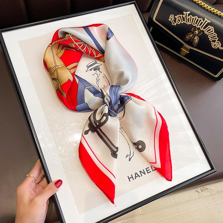 大红色小方巾丝巾女春秋冬季搭配衬衫护颈围脖子薄围巾纱巾70高档