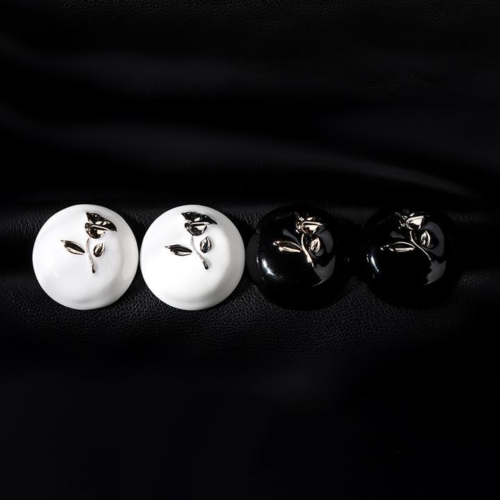 白色点油大衣金属扣衣服复古衣外套毛衣开衫高档纽扣扣子