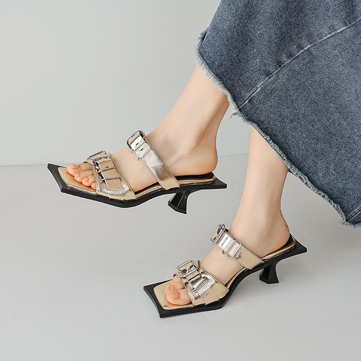 真皮小跟拖鞋女2024新款一字拖夏外穿凉拖绑带铆钉凉鞋小众设计感