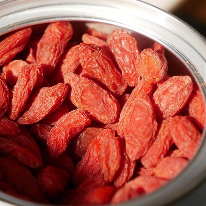 有机红枸杞颗粒较大色红肉厚有甜味青海柴达木