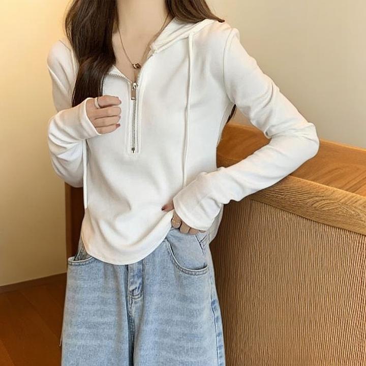 GPTSu2025春秋女士连帽长袖t恤短款小个子百搭打底衫洋气减龄上衣