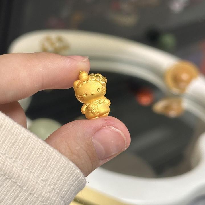 吊坠可爱小熊笨蛋凯蒂猫吊坠金色转运珠DIY可穿手串手链