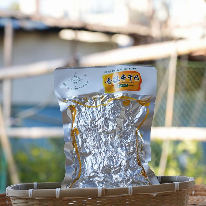 佤山特色牛干巴，香辣酥脆，追剧下酒必备小零食，过年送礼