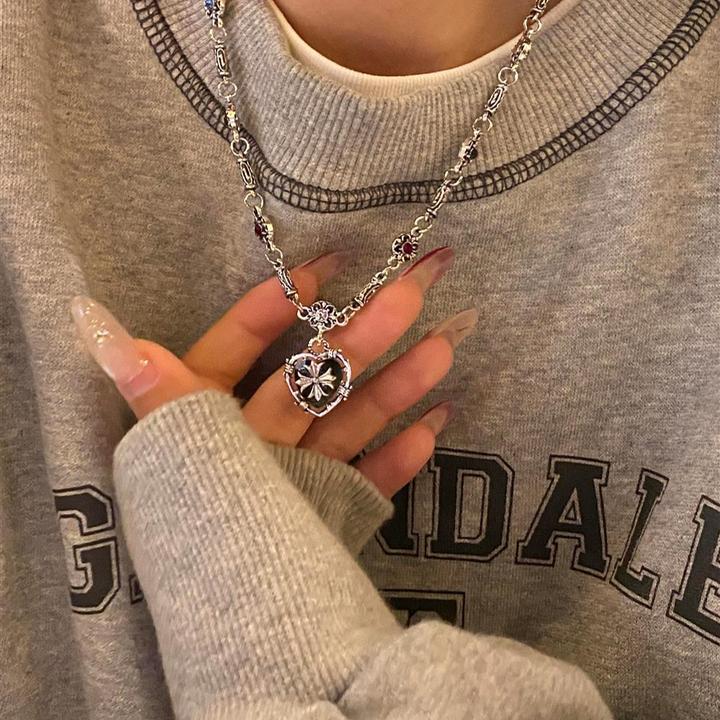 卡柒 铜合金项链 甜酷十字架爱心项链女时尚小众轻奢高级感锁骨链