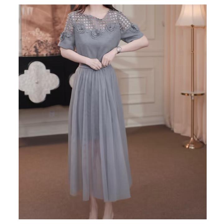 邂逅花期夏季新款气质镂空拼接花朵显瘦高贵连衣裙两件套