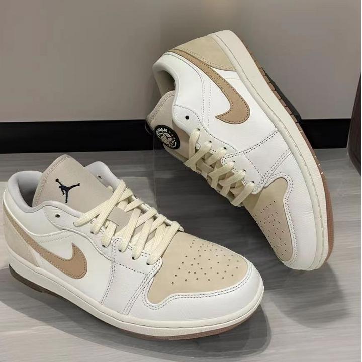 Air Jordan 1 女款低帮白棕复古百搭休闲板鞋运动篮球鞋官方正品