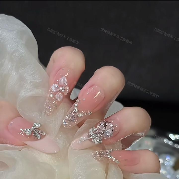 【花漾蝶仙】纯手工穿戴甲粉色法式蝴蝶结花花玫瑰贵气捏捏穿戴甲