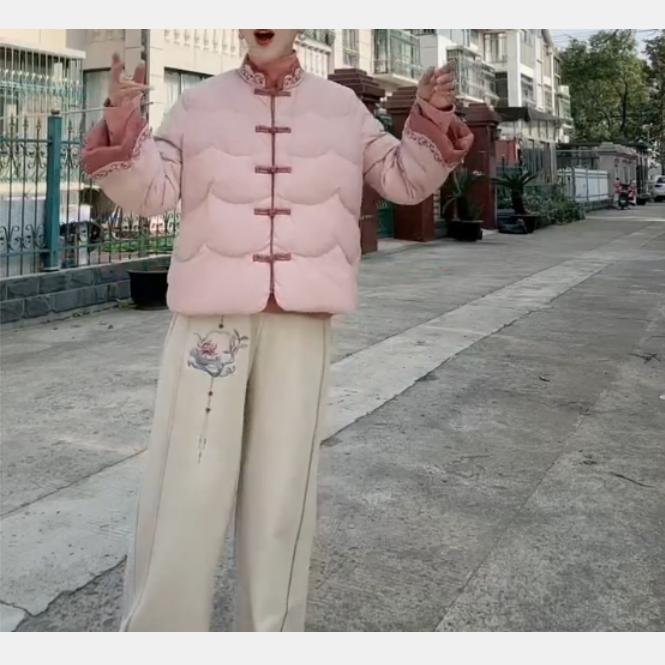 2024冬季新款时尚女装网红靓丽潮流气质外套裤子女设计感雅