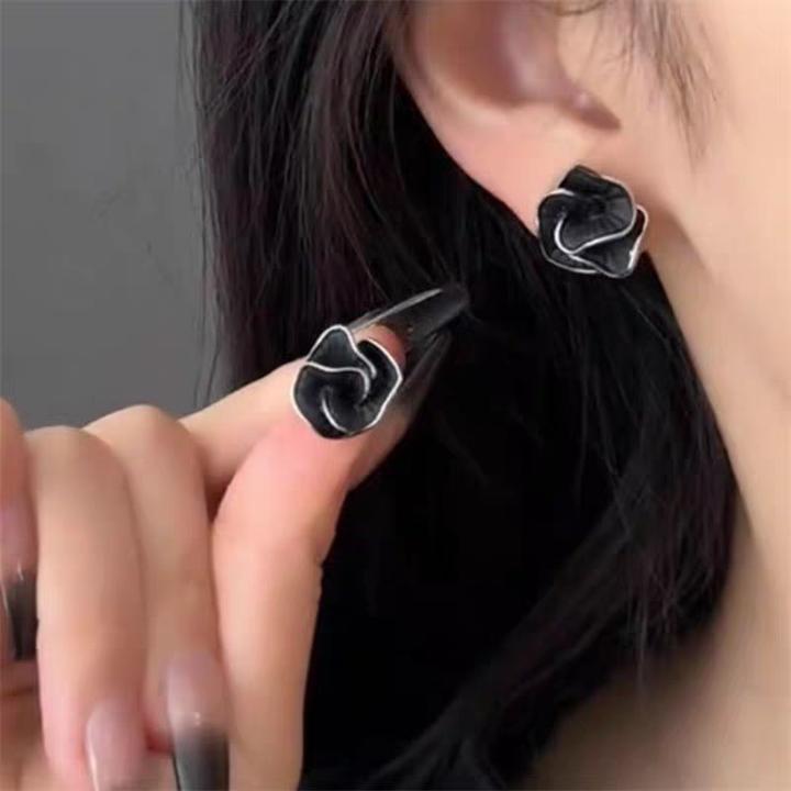 银针黑色山茶花耳钉女冷淡风高级感时尚耳饰小众轻奢气质百搭耳环