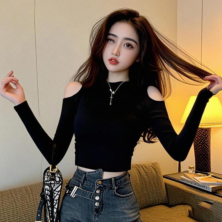 黑色短款上衣女长袖2025年新款打底衫小众露肩t恤紧身内搭外穿衣