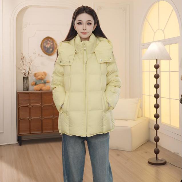 Basic House/百家好2025冬季新款立领连帽泡芙羽绒外套女YDQ32
