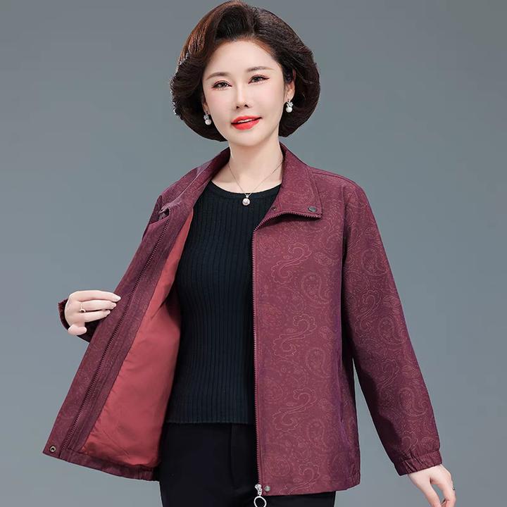 时尚奶奶春季加大码外套小个子中老年女薄款秋装妈妈上衣短款风衣
