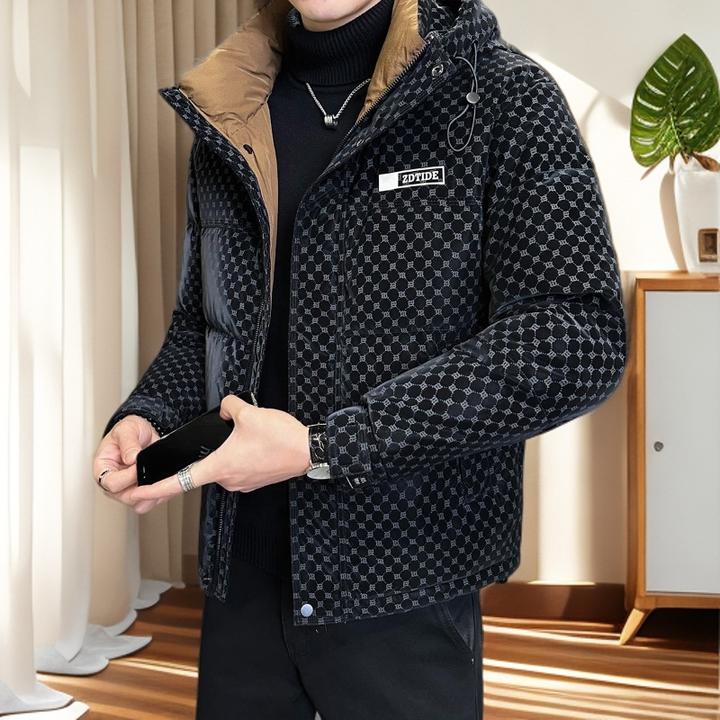 男士羽绒服2025年冬季潮牌帅气感短款冬装轻薄上衣服连帽鸭绒外套