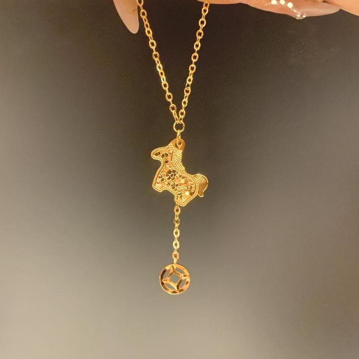 铜合金项链 新中式碎冰冰金色小马钱币项链精致气质高级感锁骨链