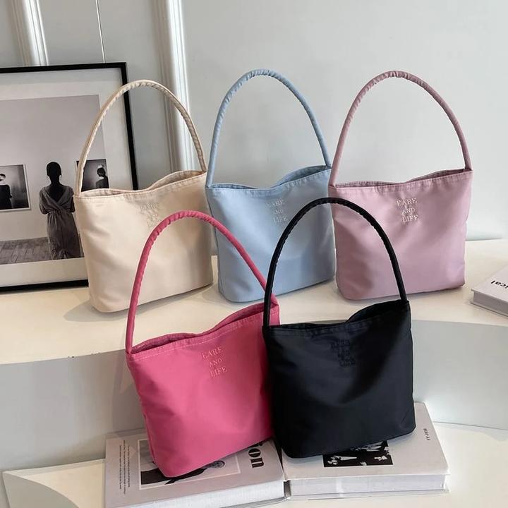 韩式手提包上班族便携新款刺绣腋下包单肩水桶包时尚休闲百搭小众