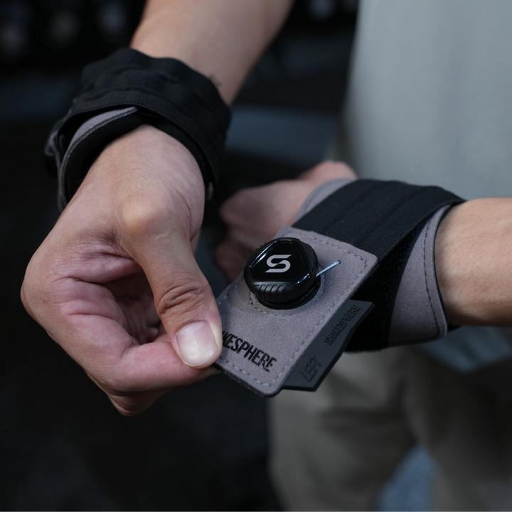 shakesphere健身专利旋钮护腕训练卧推透气专业吸汗保护带