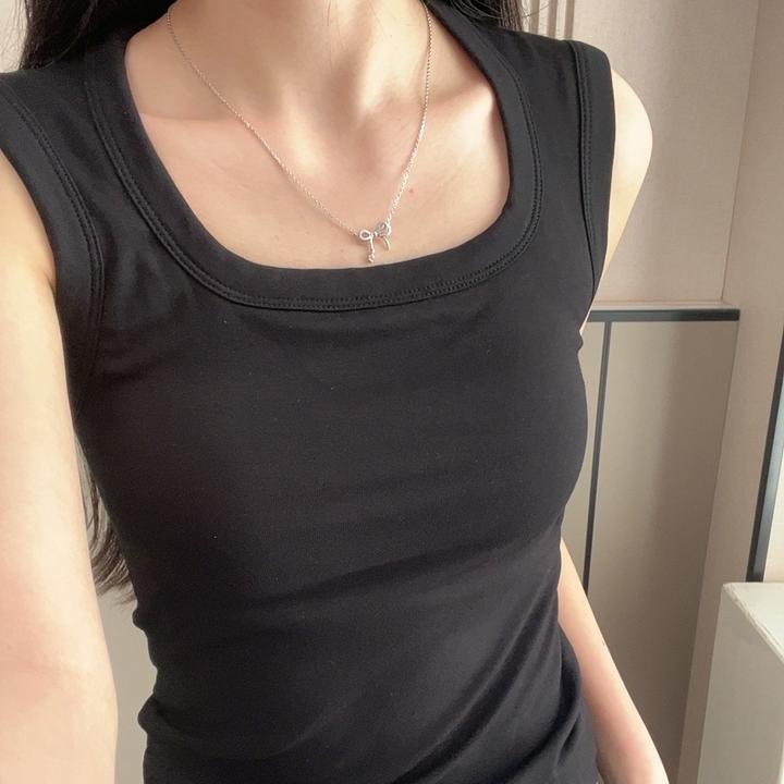 大码带胸垫吊带内搭一体式背心简约百搭打底通勤修身无袖外穿微胖