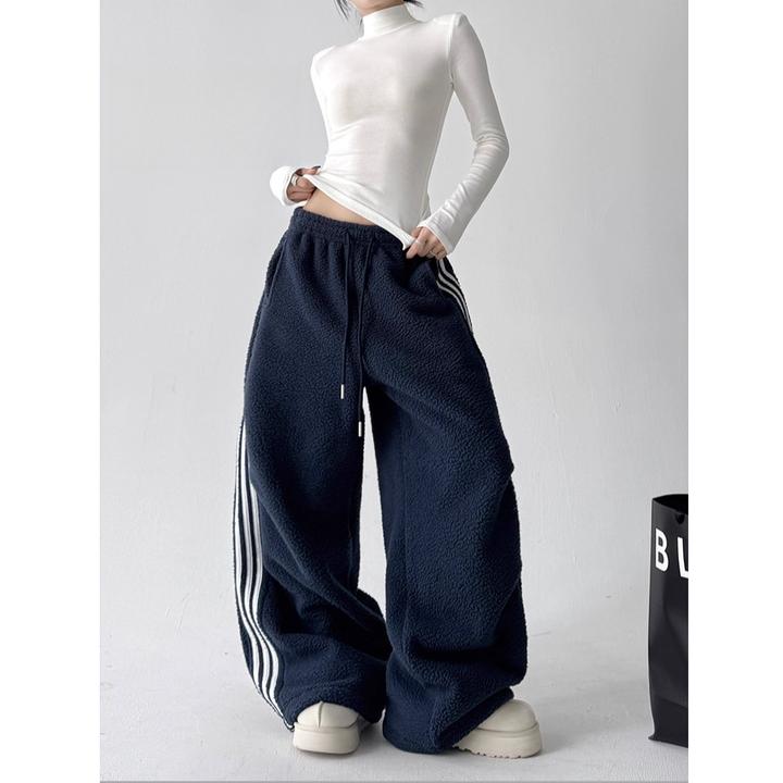 2025冬季新款慵懒风羊羔绒休闲裤女冬款加厚保暖宽松百搭直筒长裤