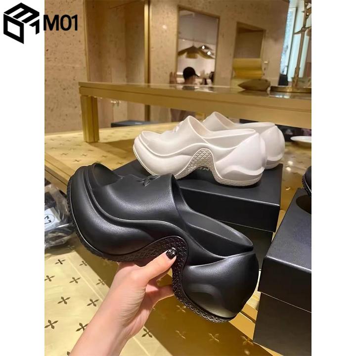 M01十字花厚底拖鞋女夏外穿2025新款黑色增高一字拖高跟凉拖潮