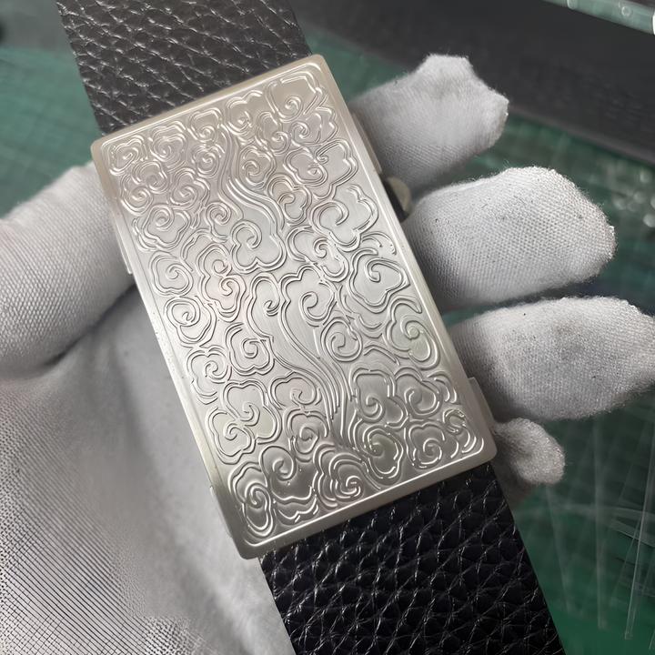 益辉头层牛皮 （304不锈钢内穿无牙自动扣） 男士时尚休闲百搭经典