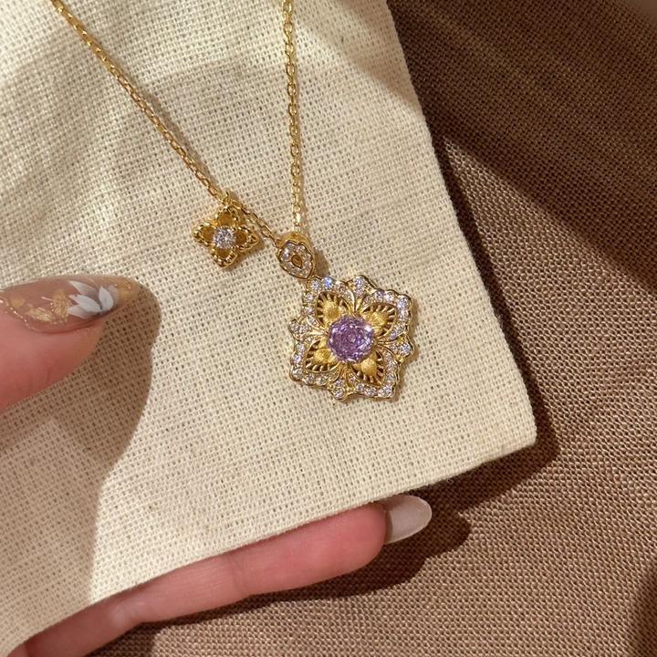 卡柒 铜合金项链 复古金色拉丝四叶花项链女轻奢小众高级感毛衣链