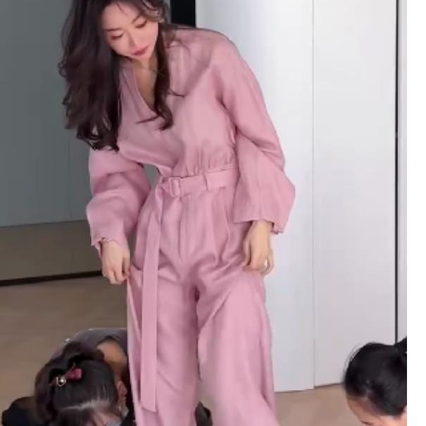 2025春季新款时尚女装网红气质爆款百搭洋气连体裤珍惜99