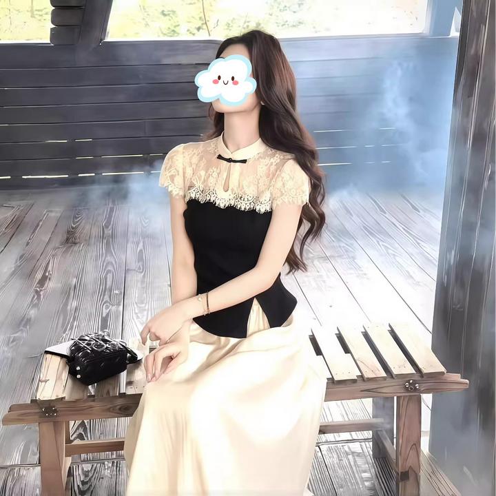 新中式蕾丝拼接短袖t恤女2025新款夏季时尚洋气小衫开叉短款上衣