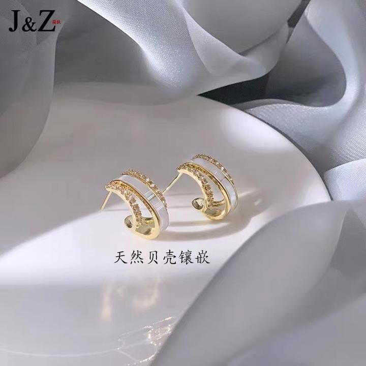 气质百搭韩版贝壳耳环