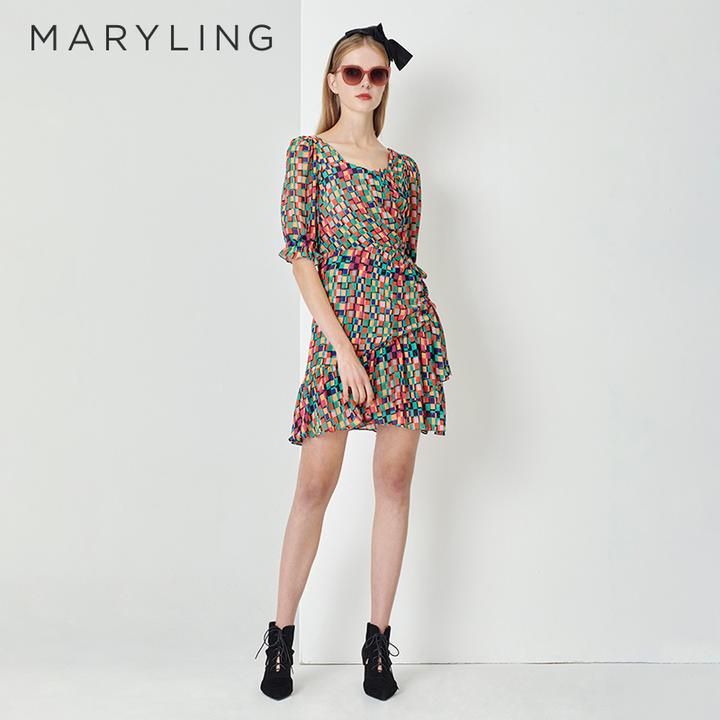 MARYLING玛俪琳初夏V领印花复古泡泡袖荷叶边连衣裙女A1DCW61880