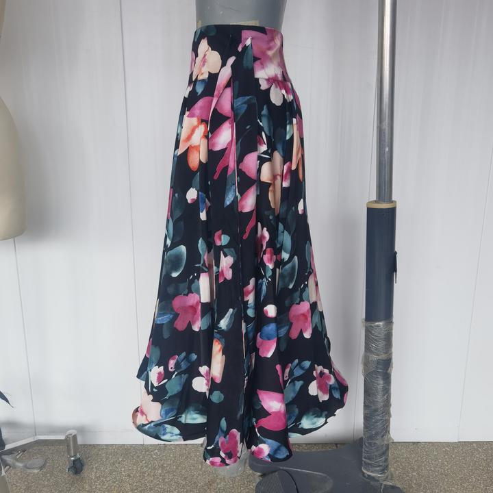 点怕斯交易舞海边室外拍照大摆裙腰上无钻