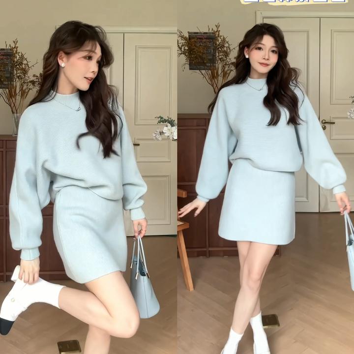 2024秋冬新款韩版月光舒曼慵懒半高领毛衣长袖纯色两件套套装女