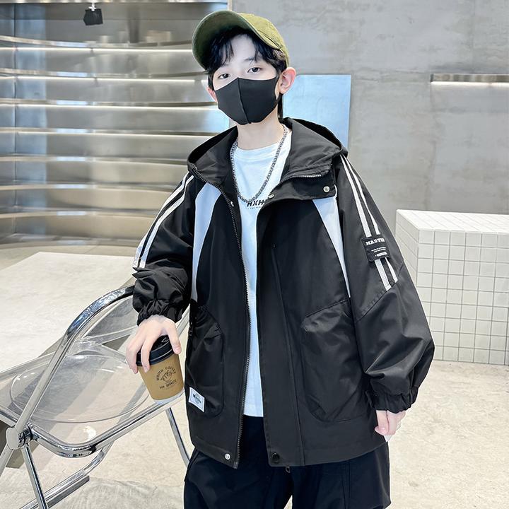 儿童装男童帅气外套春秋款2024新款中大童工装春装风衣春季痞帅潮