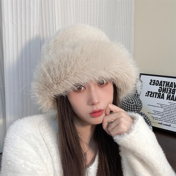 帽子女秋冬毛绒渔夫帽白色高级显脸小保暖加厚护耳雷锋帽盆帽