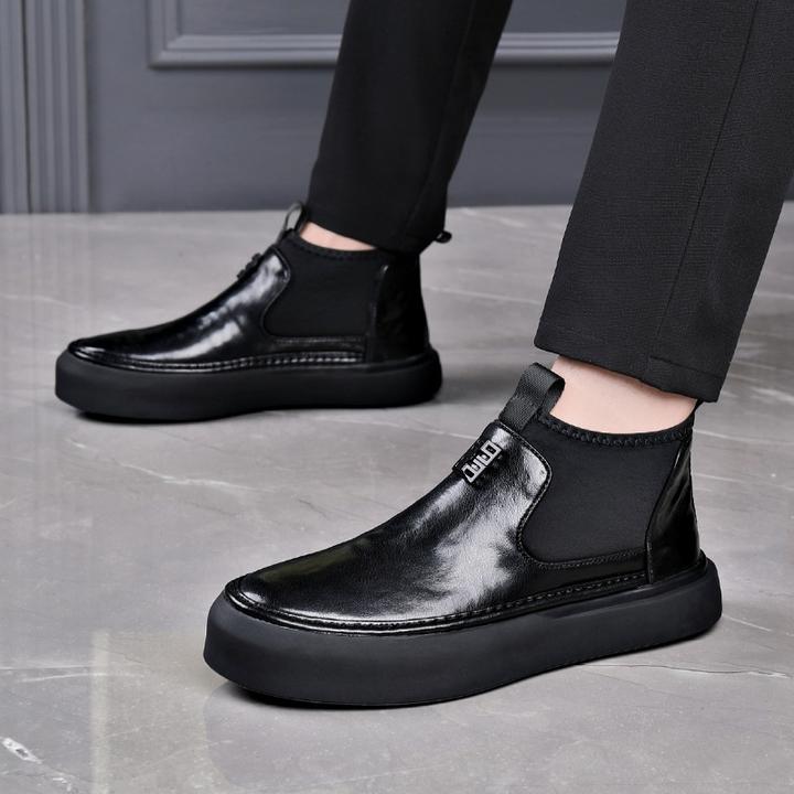 新款高帮休闲鞋加绒保暖工装皮靴潮流百搭厚底马丁靴真皮套脚男鞋