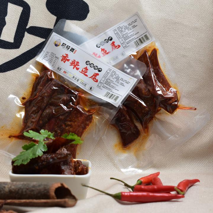 香辣鱼尾湖南口味爆辣鱼尾巴追剧下酒解馋大包装美味办公室零食