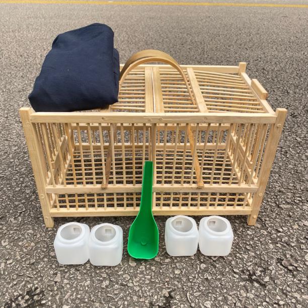 贵州凯里鸟笼包邮黄豆鸟活体无竹节笼黄腾鸟笼画眉鸟笼运输笼大全