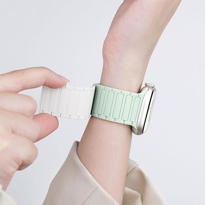 (张婧仪同款)硅胶磁吸拼色适用苹果ApplewatchS10/9/8SEultra表带