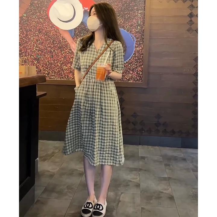 法式高级感小清新格子连衣裙女夏季小个子显瘦领气质初恋字裙子