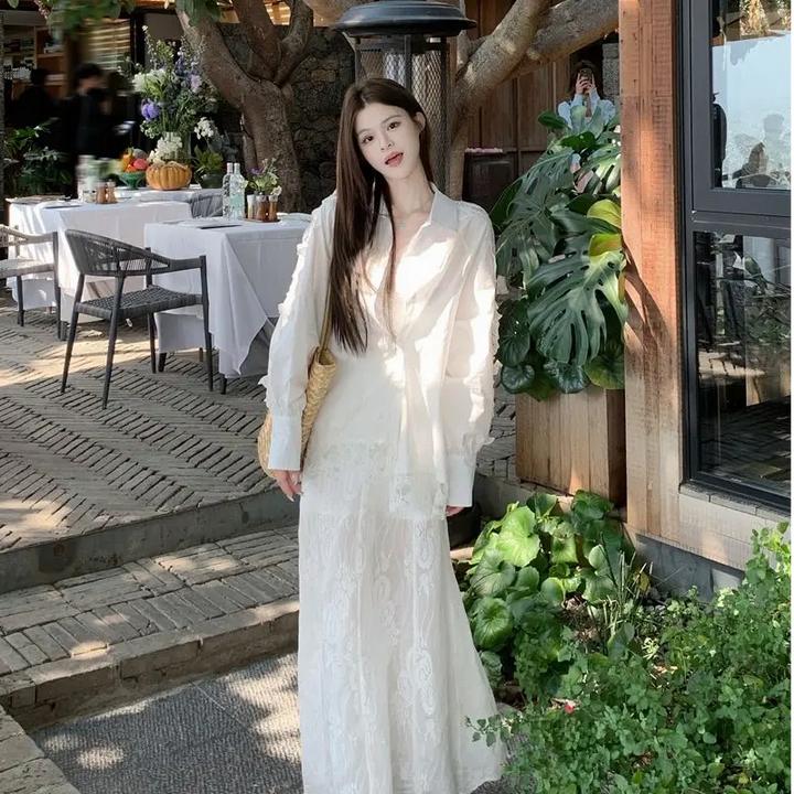 时尚套装2025夏季新款设计感蕾丝拼接长袖衬衫女高腰半身裙两件套