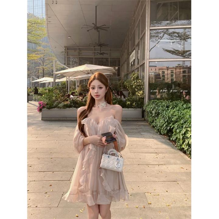 法式荷叶边一字肩雪纺连衣裙女夏季短袖抹胸裙子气质温柔字短裙