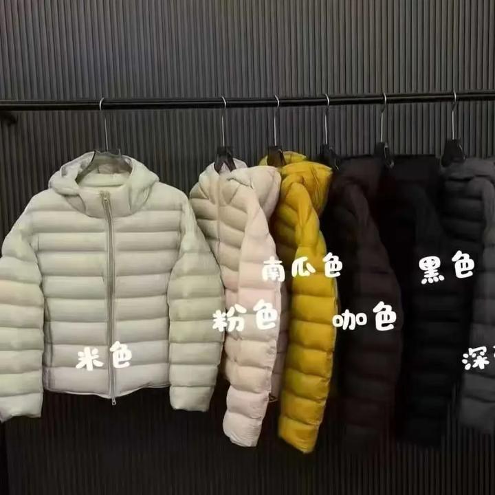 2025常规厚款短款保暖连帽女款百搭秋冬修身羽绒外套90绒排骨版