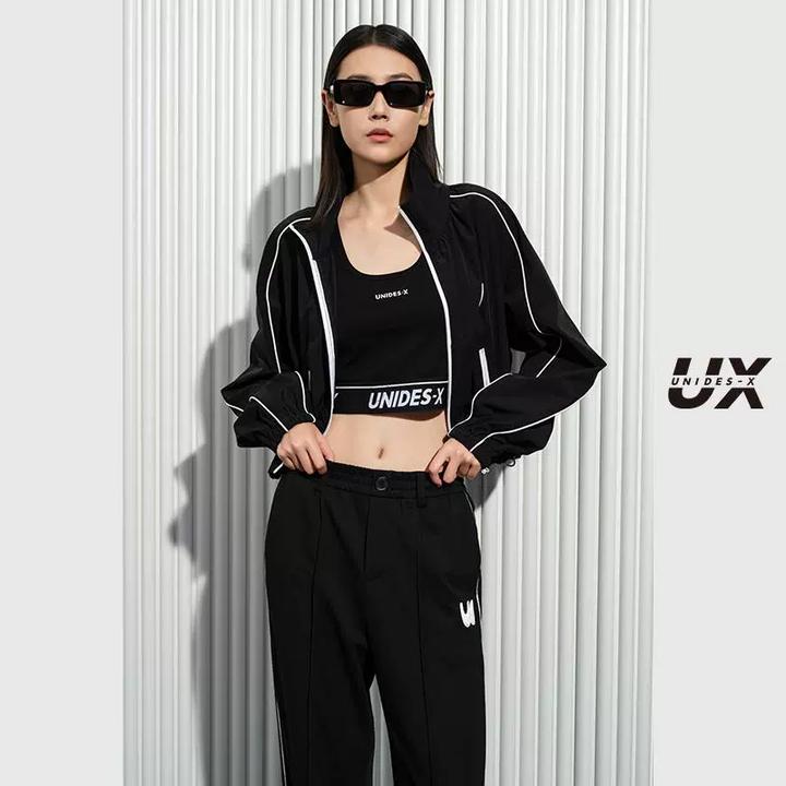UX2025新款 黑色外套贴标夹克外套女 时尚通勤上衣 W