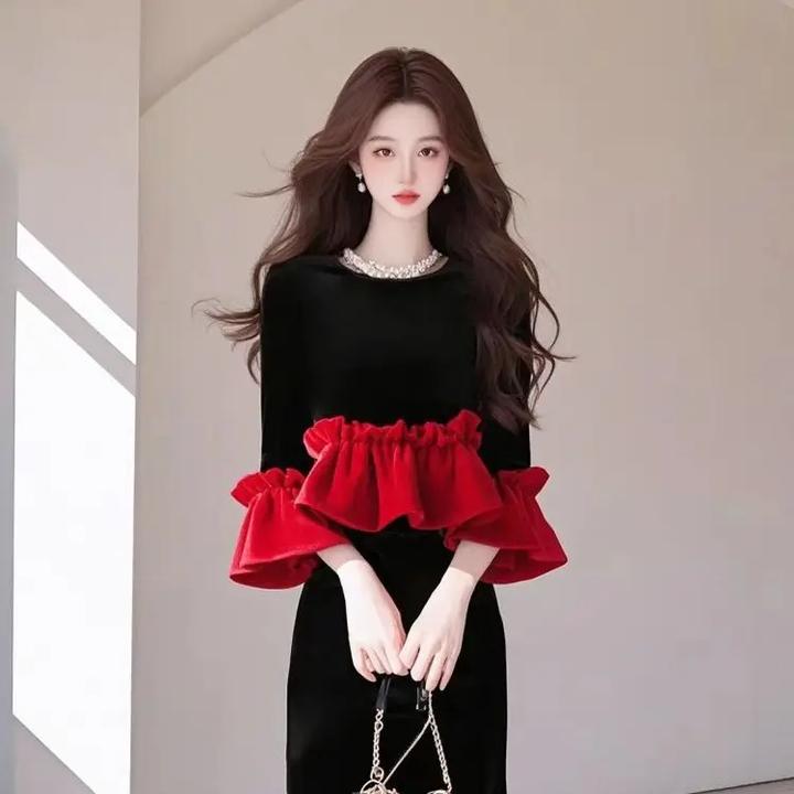 高级感轻奢套装超好看独特漂亮小香风黑色丝绒上衣高腰小香风套裙