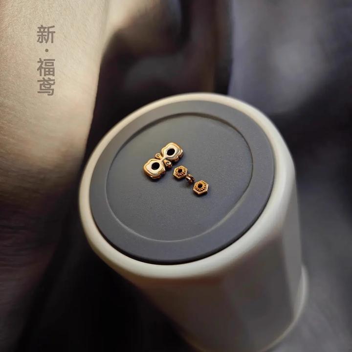 新款福鸢·八字金色扣侧挂组件藏传文玩配饰件饰品diy氛围感配饰