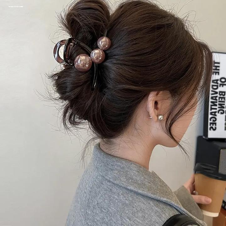 韩系百搭珠珠抓夹女2025新款发量少盘发鲨鱼夹子气质头饰发夹A141
